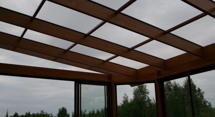 Veranda with glass roof